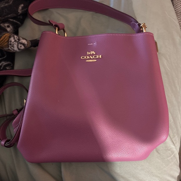 Coach bucket bag - Picture 1 of 4